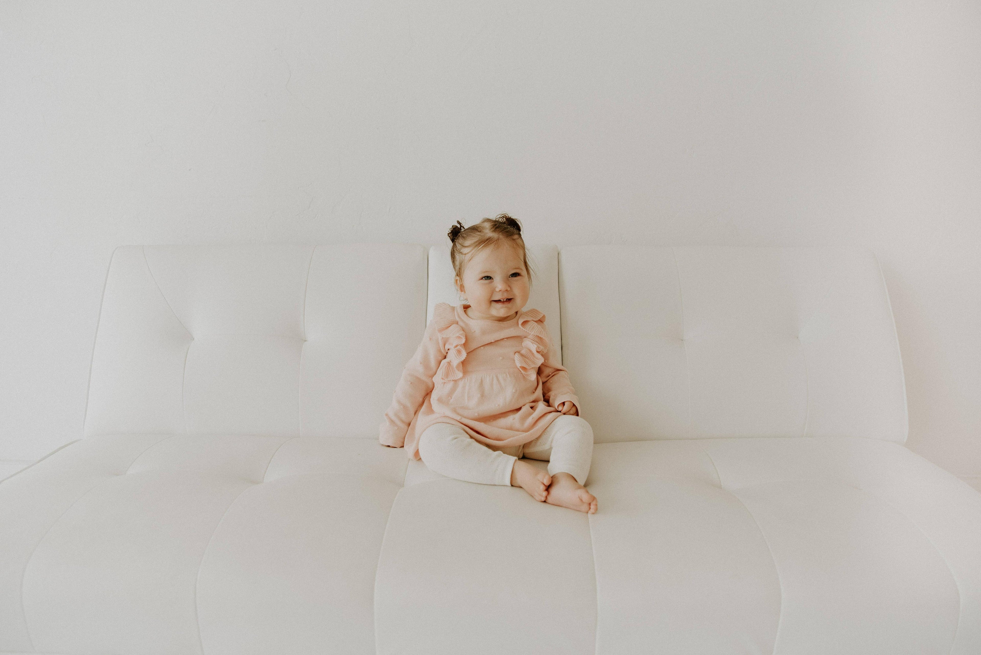 Viverano Organics - Pointelle Knit Stretch Baby Leggings Pants || Natural