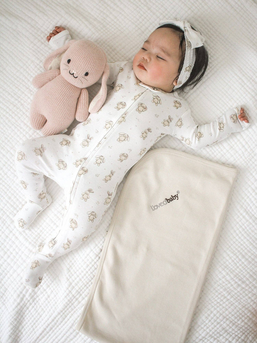 L'ovedbaby - Organic 2 Way Zipper Footie || Bunny Biscuit