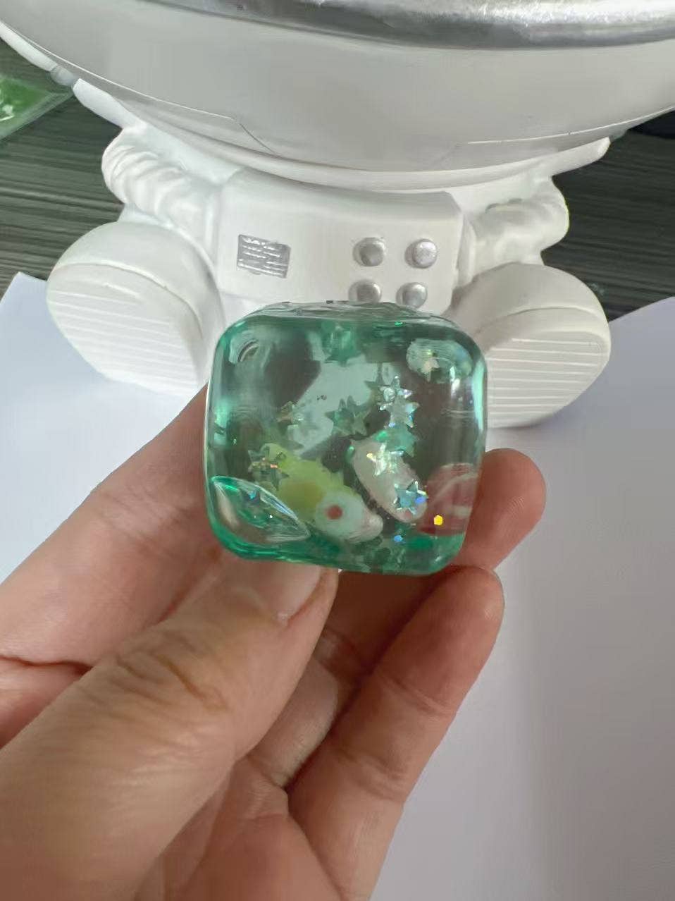 Sparkling Extras - Seashell nice Cube Squishy Stress Relief Toy Fidget Toy