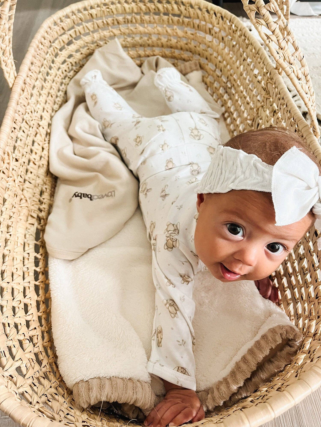 L'ovedbaby - Organic 2 Way Zipper Footie || Bunny Biscuit