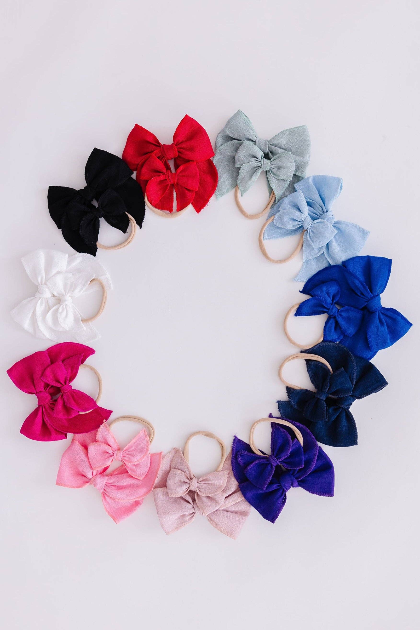 Mila & Rose - Classic Hair Bow Headband || Vintage Pink