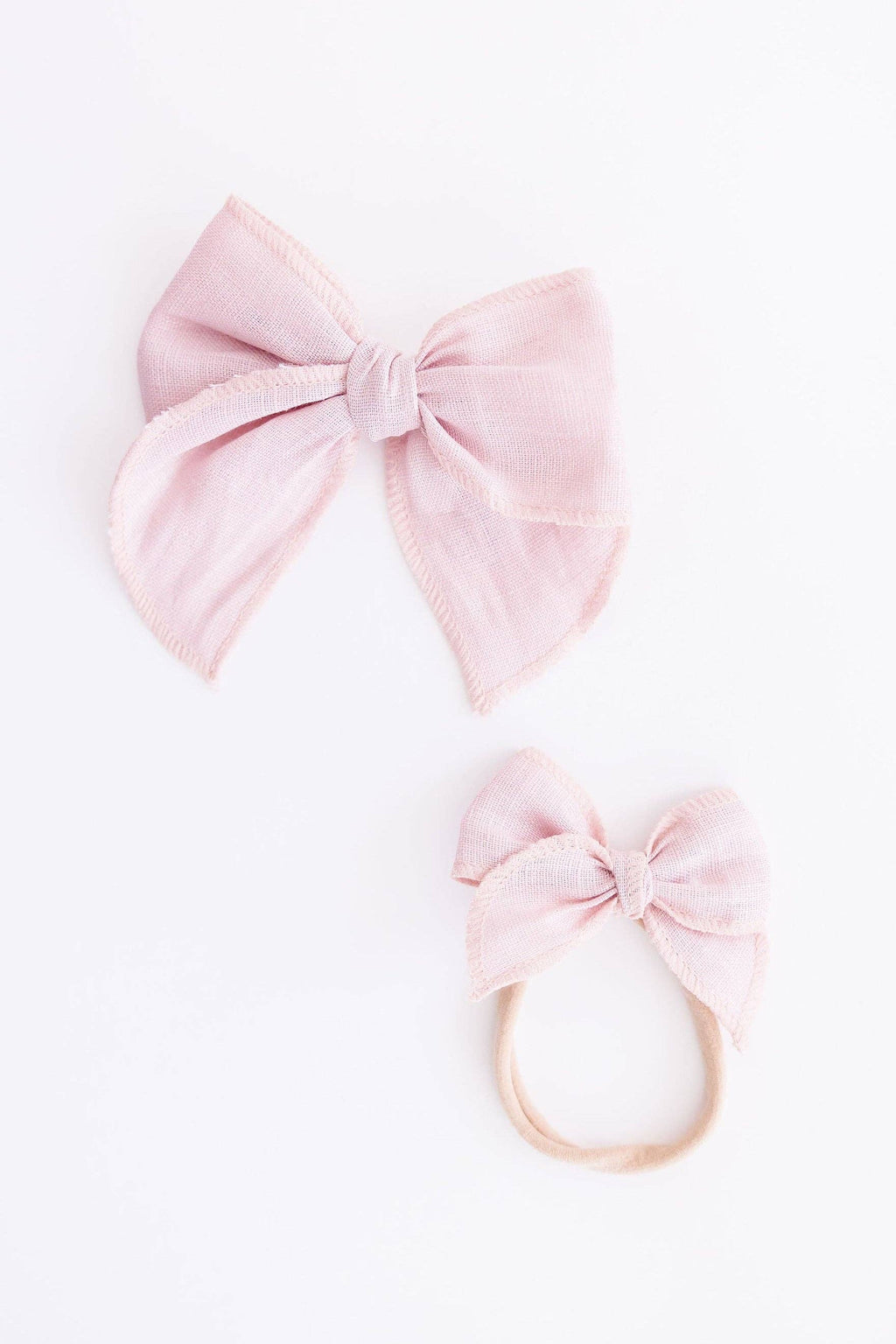 Mila & Rose - Classic Hair Bow Headband || Vintage Pink